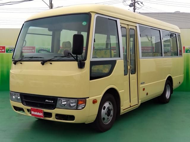 MITSUBISHI ROSA 2016