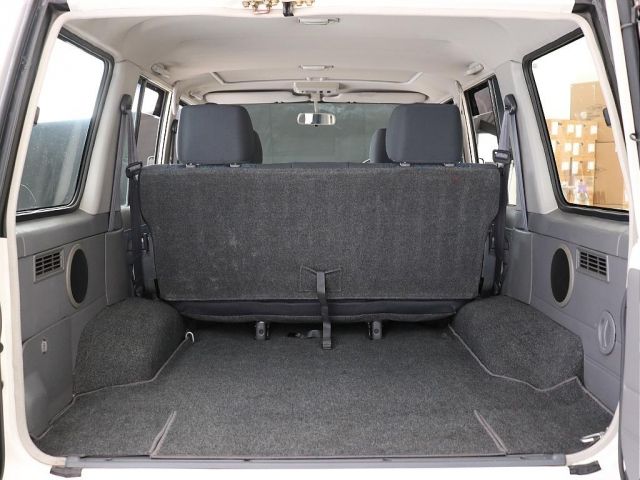 TOYOTA LANDCRUISER van 2003