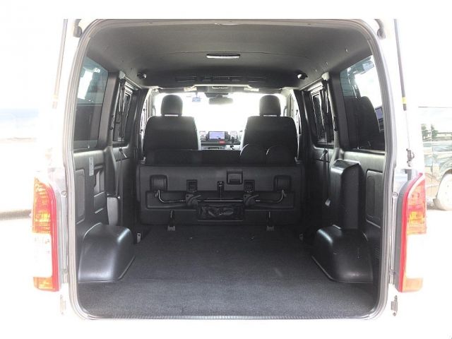 TOYOTA HIACE van 2WD 2020