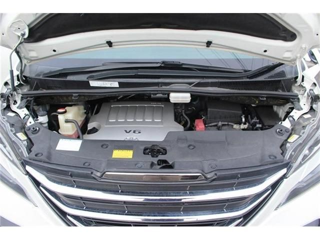 TOYOTA VELLFIRE 2015