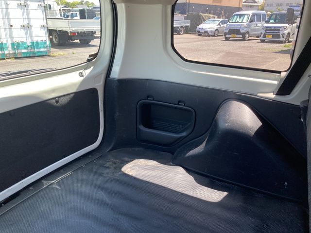 TOYOTA SUCCEED van 2WD 2016