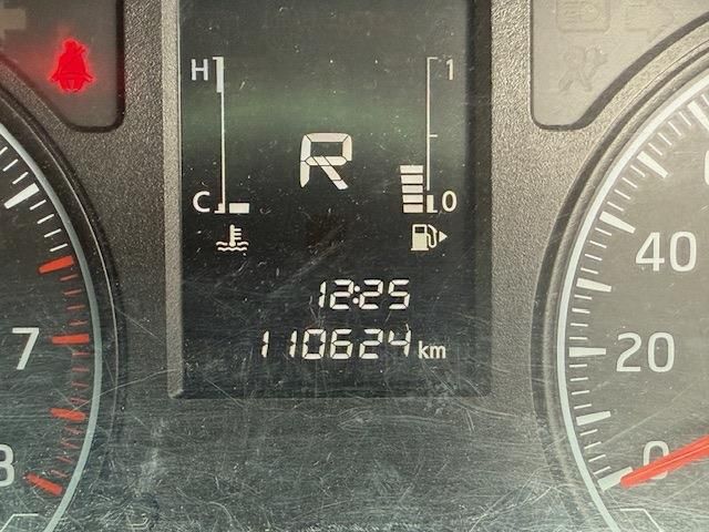 NISSAN NV350 CARAVAN 2020