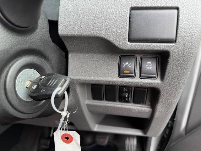 NISSAN NV350 CARAVAN 2020