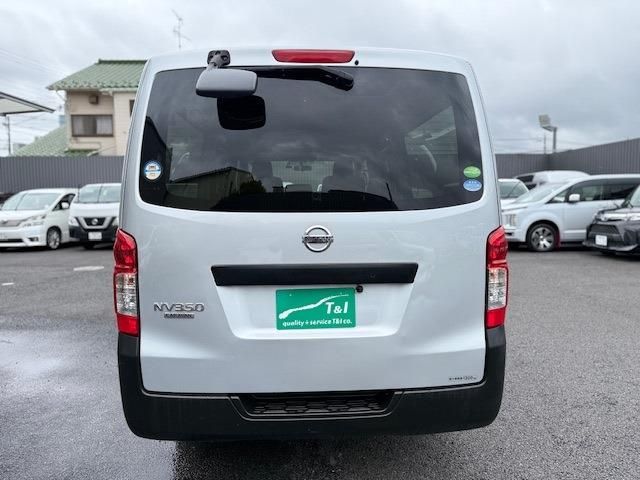 NISSAN NV350 CARAVAN 2020