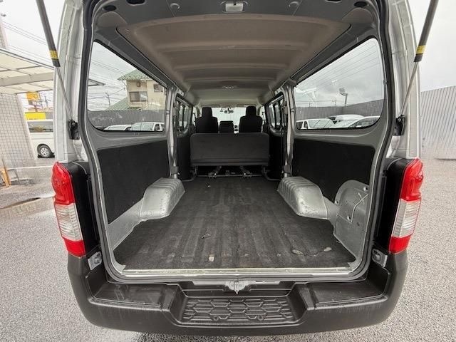 NISSAN NV350 CARAVAN 2020