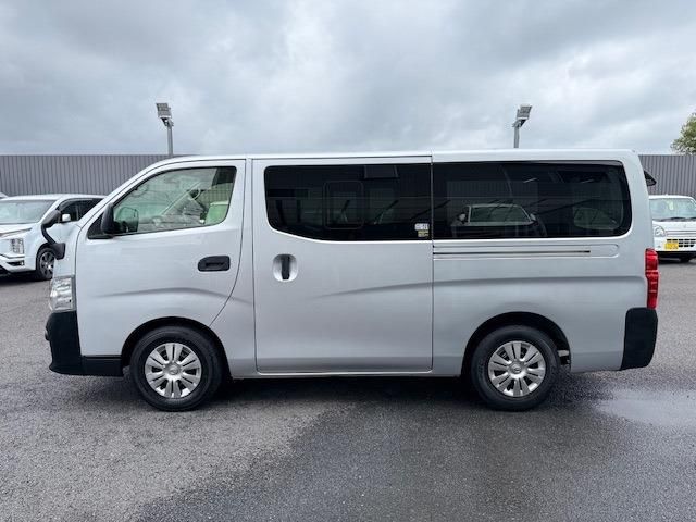 NISSAN NV350 CARAVAN 2020