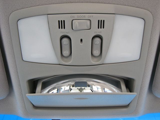 NISSAN ELGRAND  4WD 2017