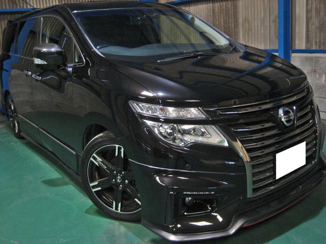 NISSAN ELGRAND 2017