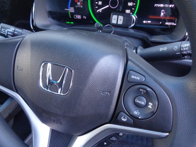 HONDA SHUTTLE HYBRID 2022