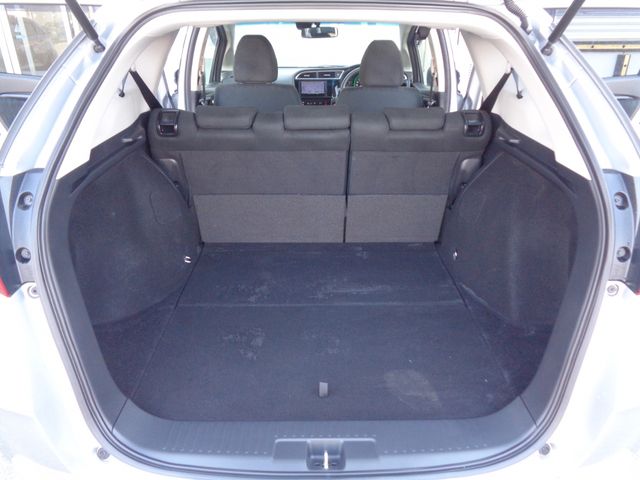 HONDA SHUTTLE HYBRID 2022