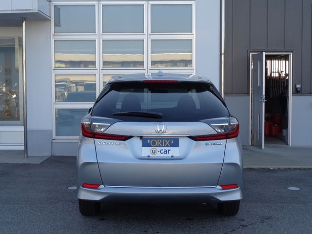 HONDA SHUTTLE HYBRID 2022