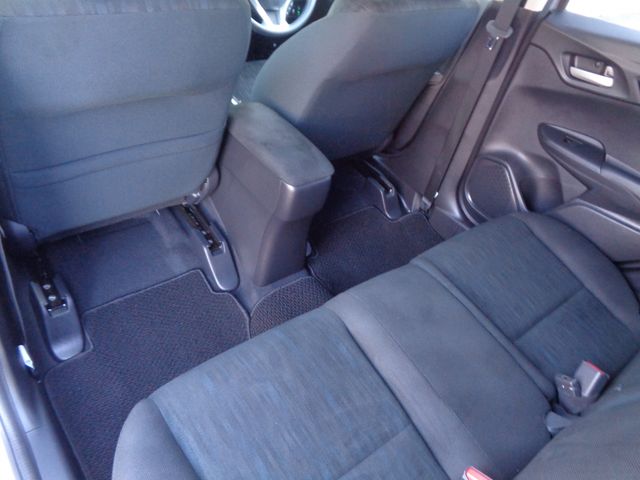 HONDA SHUTTLE HYBRID 2022