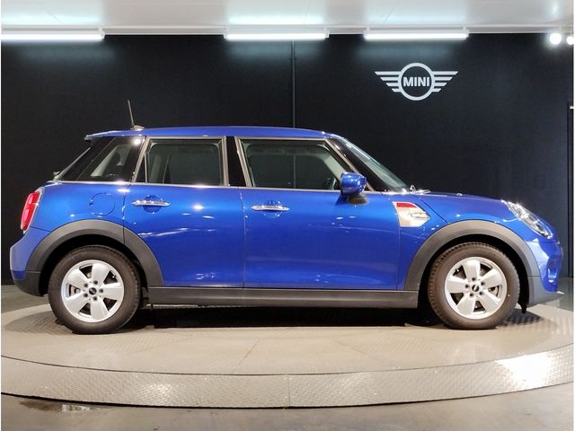 BMW MINI ONE 5DOOR 2021