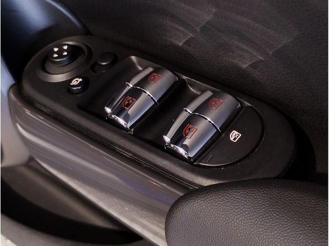 BMW MINI ONE 5DOOR 2021