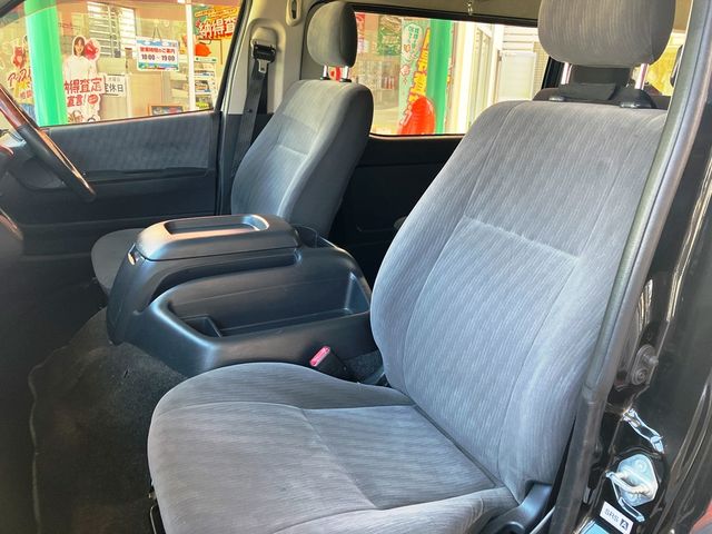 TOYOTA REGIUSACE van 2WD 2011