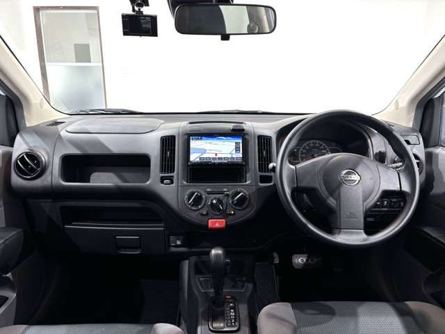 NISSAN NV150 AD 4WD 2018