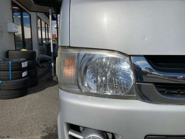 TOYOTA HIACE van 4WD 2010