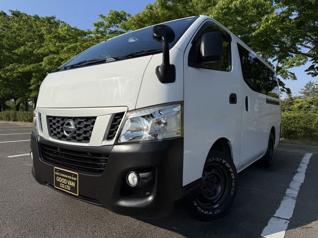 NISSAN NV350 CARAVAN 4WD 2014
