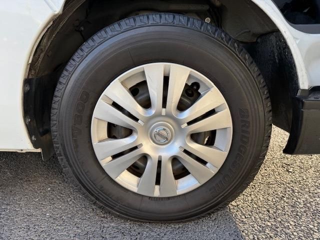 NISSAN NV350 CARAVAN 2021