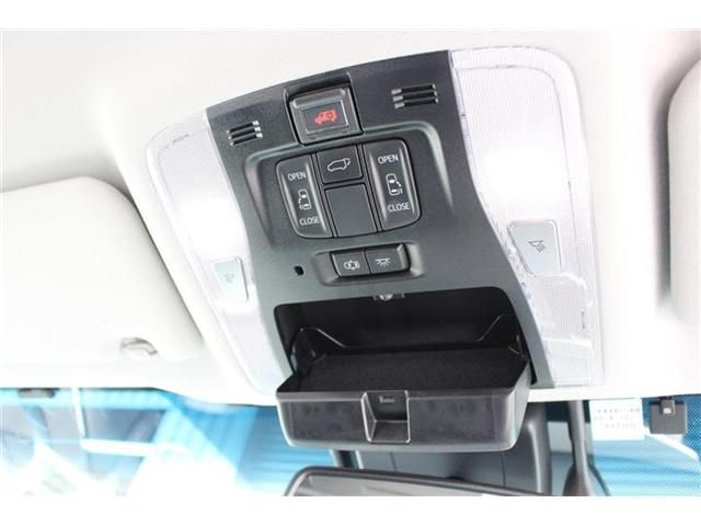 TOYOTA ALPHARD hybrid 4WD 2018