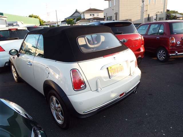 BMW BMW MINI open 2006