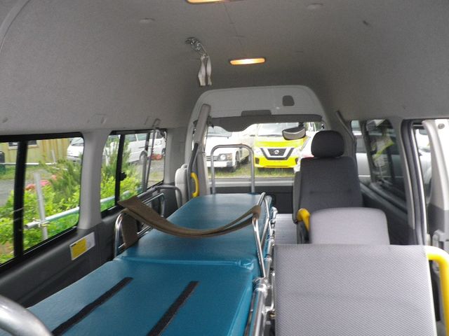 TOYOTA HIACE van 2WD 2006