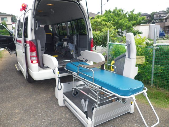 TOYOTA HIACE van 2WD 2006