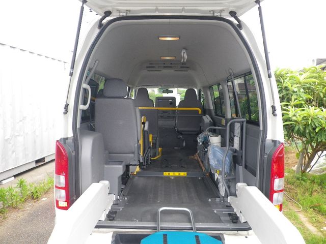 TOYOTA HIACE van 2WD 2006