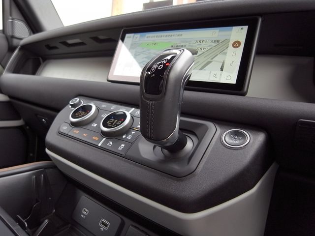 ROVER ROVER DEFENDER 2022