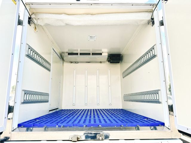 DAIHATSU HIJET truck 4WD 2015