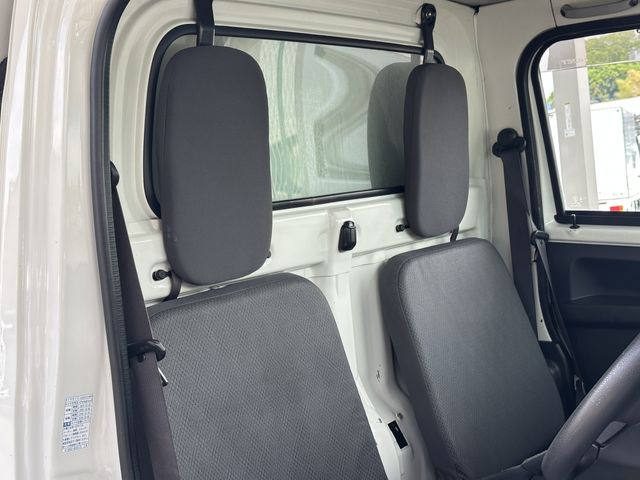 DAIHATSU HIJET truck 4WD 2015