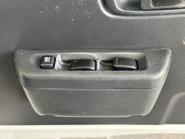 DAIHATSU HIJET truck 4WD 2015