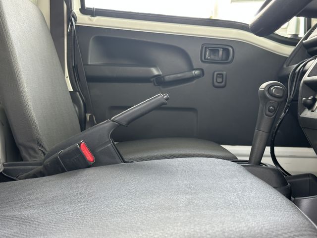 DAIHATSU HIJET truck 4WD 2015