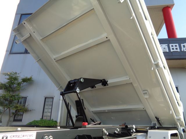 DAIHATSU HIJET dump 4WD 2025