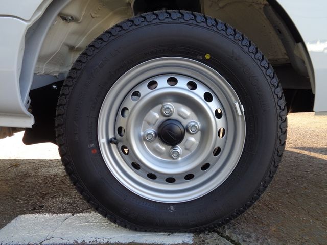 DAIHATSU HIJET dump 4WD 2025