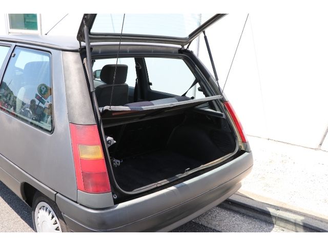 RENAULT RENAULT CINQ(5) 1992