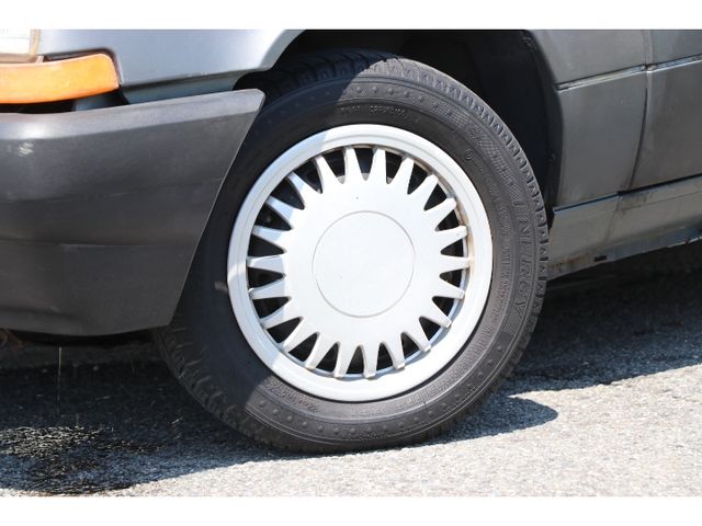 RENAULT RENAULT CINQ(5) 1992