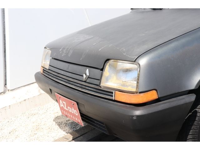 RENAULT RENAULT CINQ(5) 1992