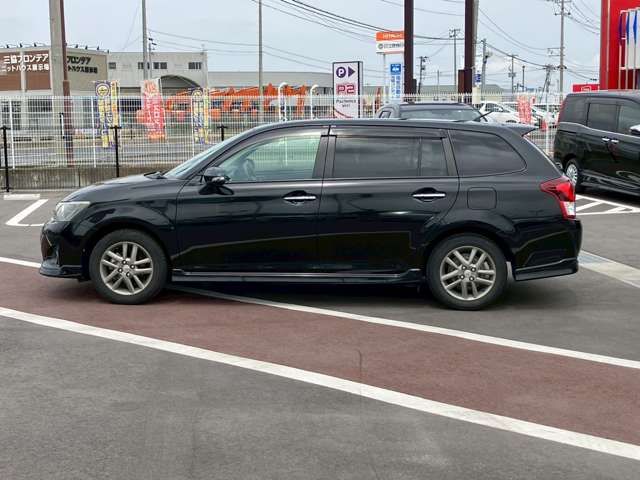 TOYOTA COROLLA FIELDER HYBRID 2015