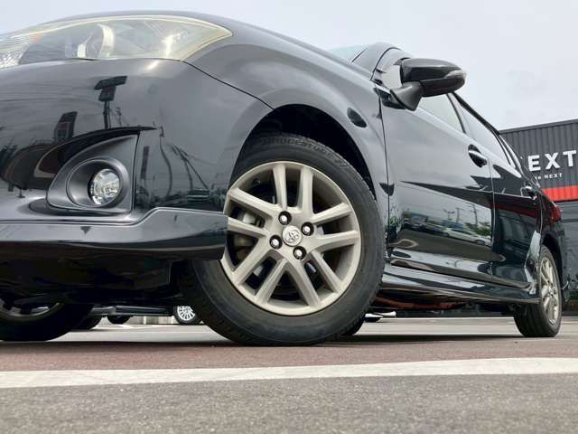 TOYOTA COROLLA FIELDER HYBRID 2015