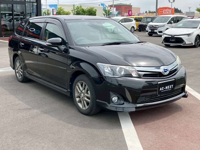 TOYOTA COROLLA FIELDER HYBRID 2015
