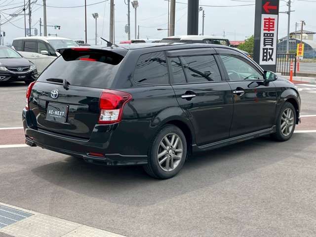 TOYOTA COROLLA FIELDER HYBRID 2015