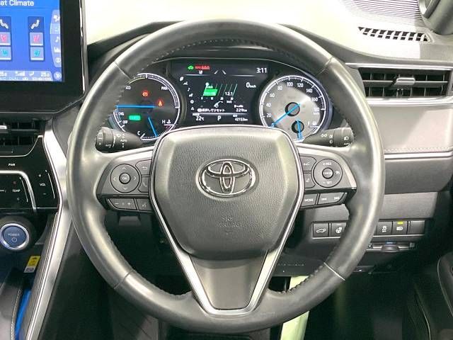 TOYOTA HARRIER HYBRID 2021