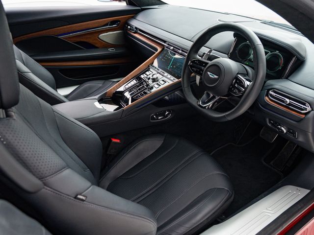 ASTON MARTIN ASTON MARTIN 2024