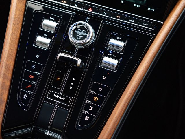 ASTON MARTIN ASTON MARTIN 2024