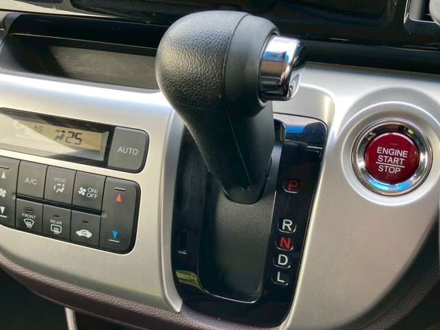 HONDA N-WGN CUSTOM 2015