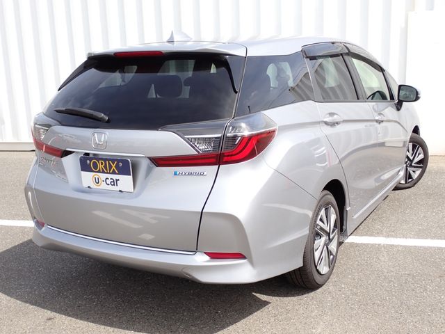 HONDA SHUTTLE HYBRID 2022