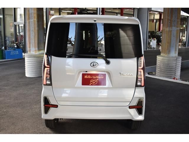 DAIHATSU TANTO CUSTOM 2022