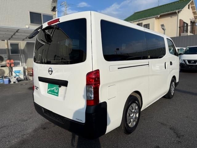 NISSAN NV350 CARAVAN 2021
