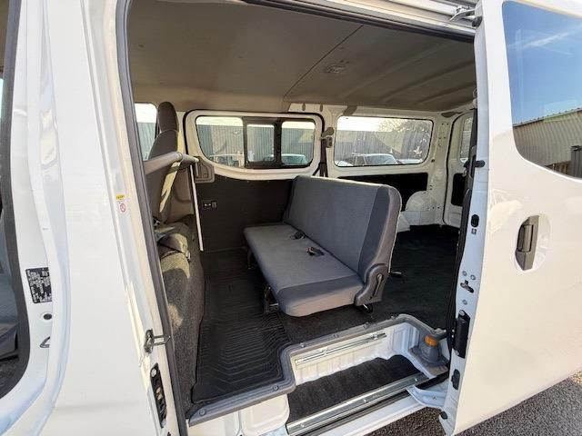 NISSAN NV350 CARAVAN 2021